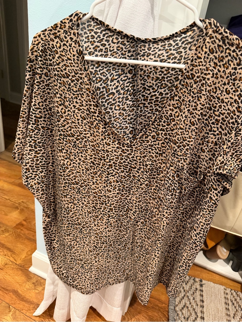 SHEIN Leopard Print V-Neck Short Sleeve Top - Brown & Black